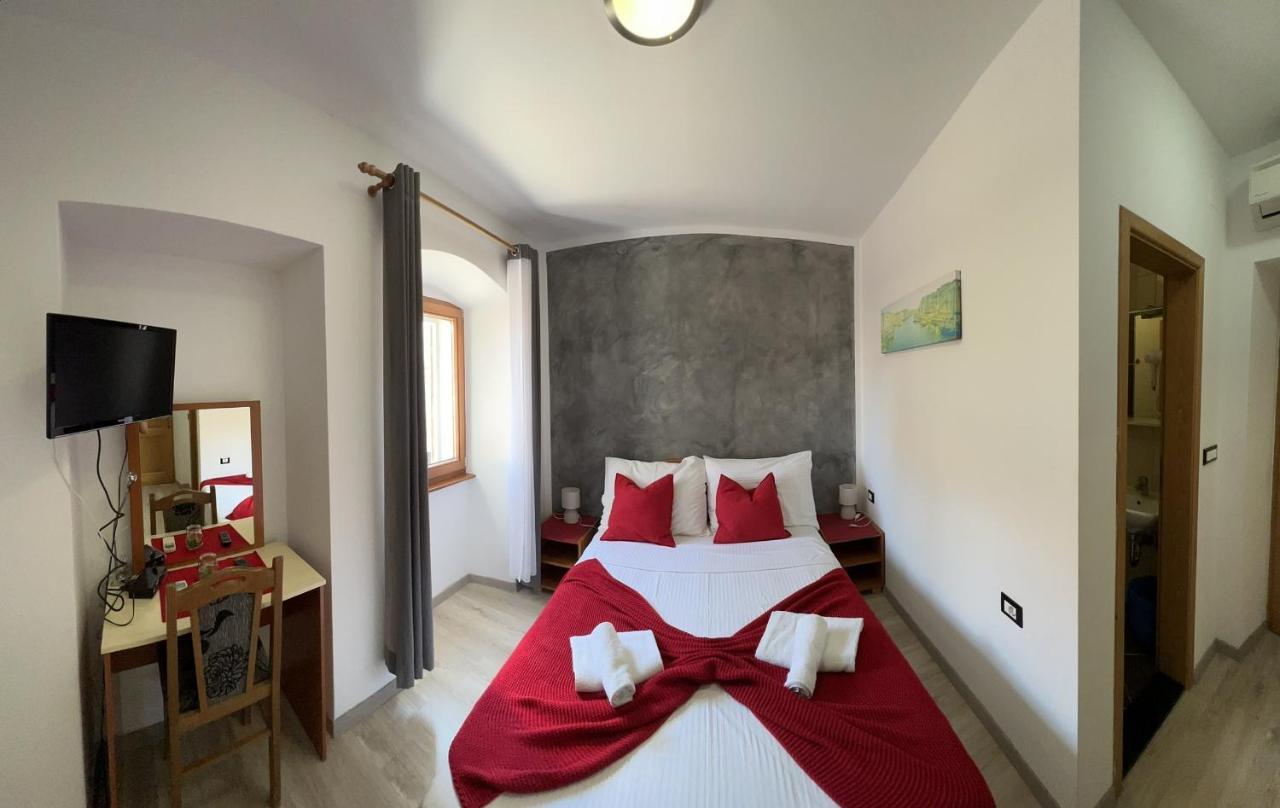 Rooms Valentino Poreč Exterior foto